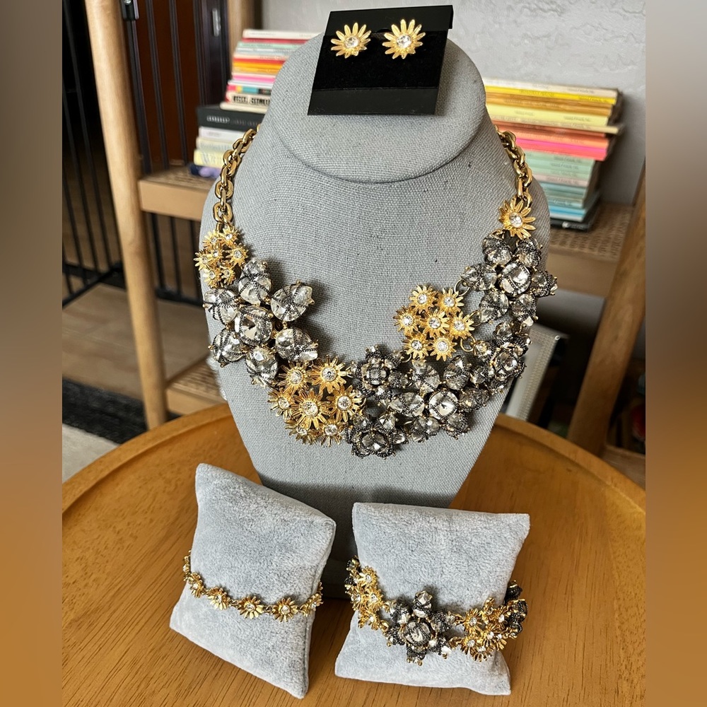 Sparkling Ann Taylor jewelry set